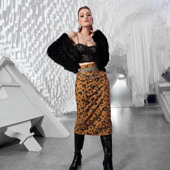 New Solid Black Bustier Soft Lace Cami Spaghetti Strap Tank Top - Picture 4 of 12